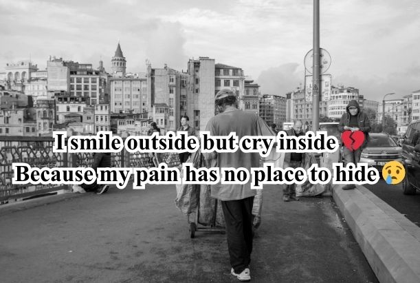 very sad shayari in hindi​